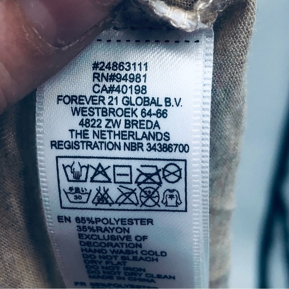 XXI Women’s tan‎ spaghetti strap crop top Size Small biker chick rocker - Picture 6 of 11